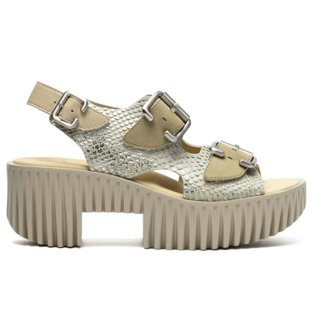 Stylish Beige Platform Sandals with Buckle Detail